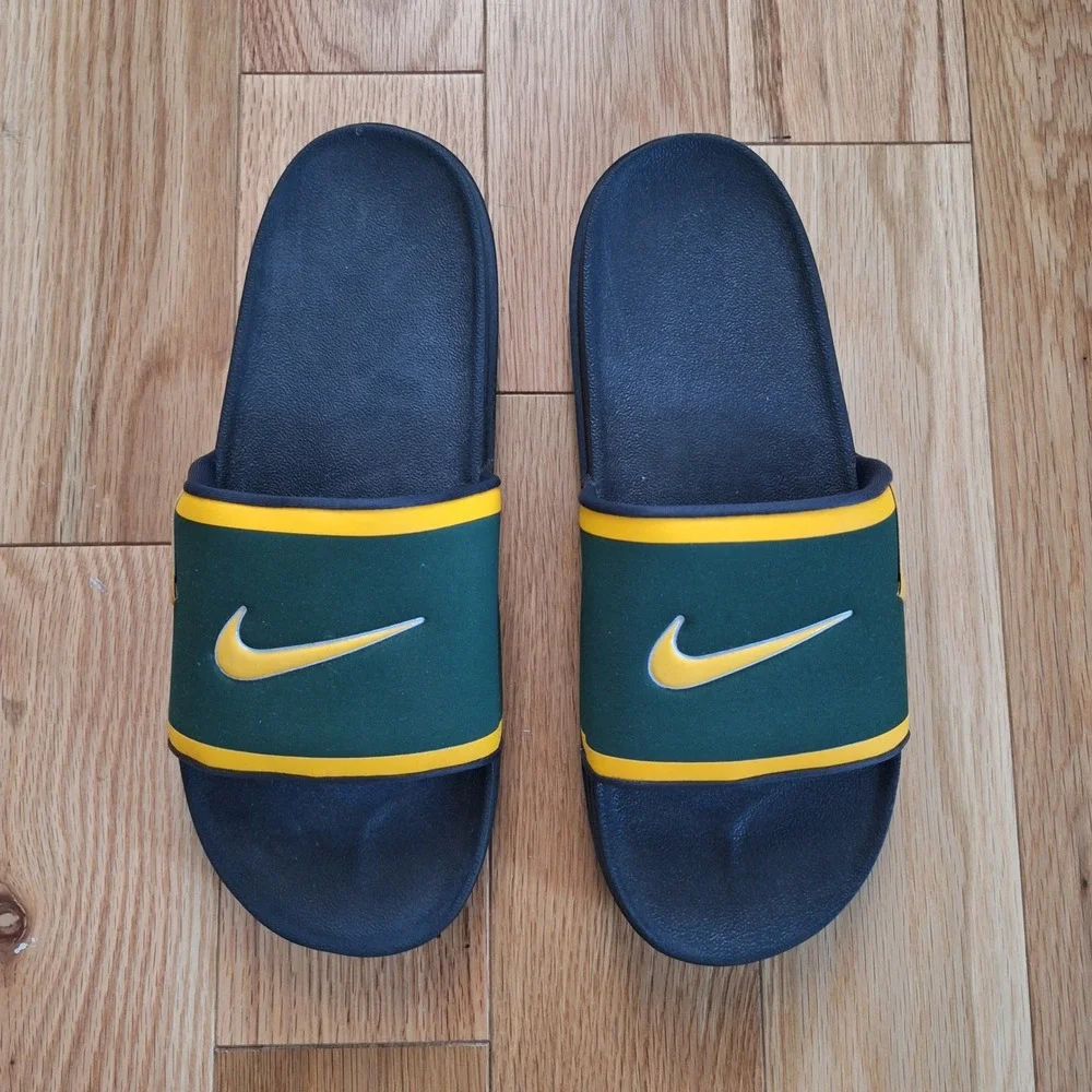 Nike Green Bay Packers NFL Slides Sandals Swoosh Logo Green Yellow Mens 12in